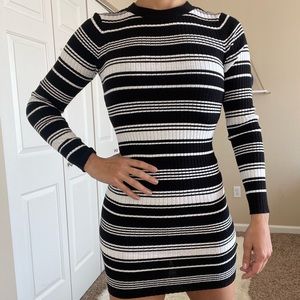 H&M long sleeve dress size S